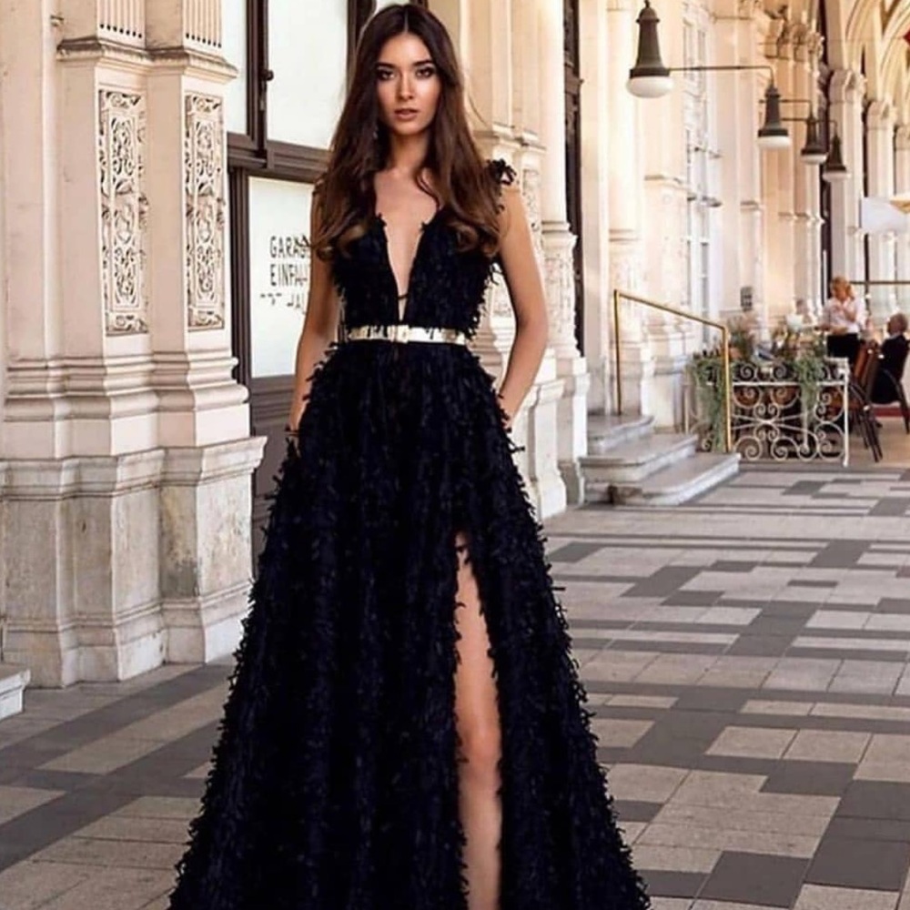 Meet your Posher, Zuhal